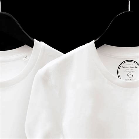 vetement vierge sans marque particulier
